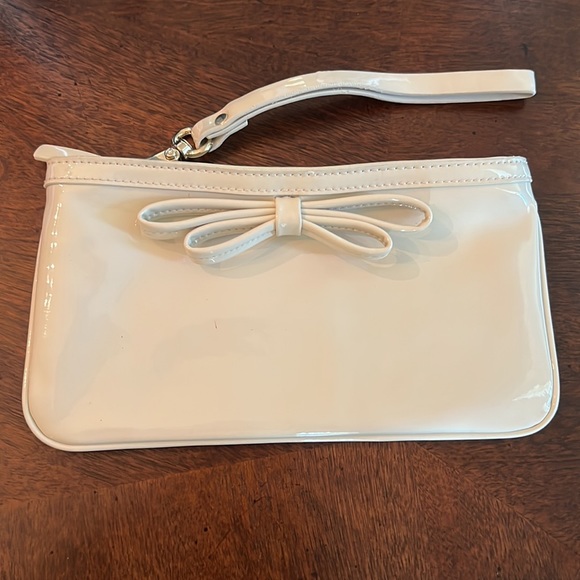 Kate Spade Wallet - Picture 3 of 5